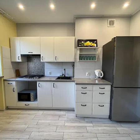 アパート Comfort Centrum クロトシン